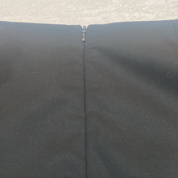 “346” BROOKS BROTHERS Size 8 Basic Black Lined Skirt - Picture 8 of 10